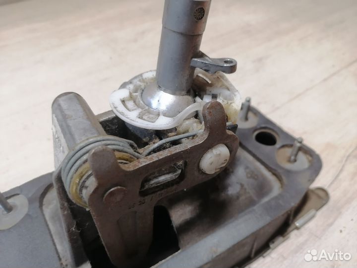 Кулиса МКПП в сборе трос Volkswagen Tiguan Тигуан