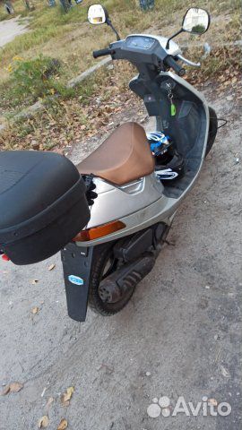 Suzuki sepia
