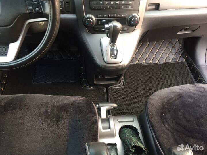 Автоковрики из эко-кожи на honda CRV