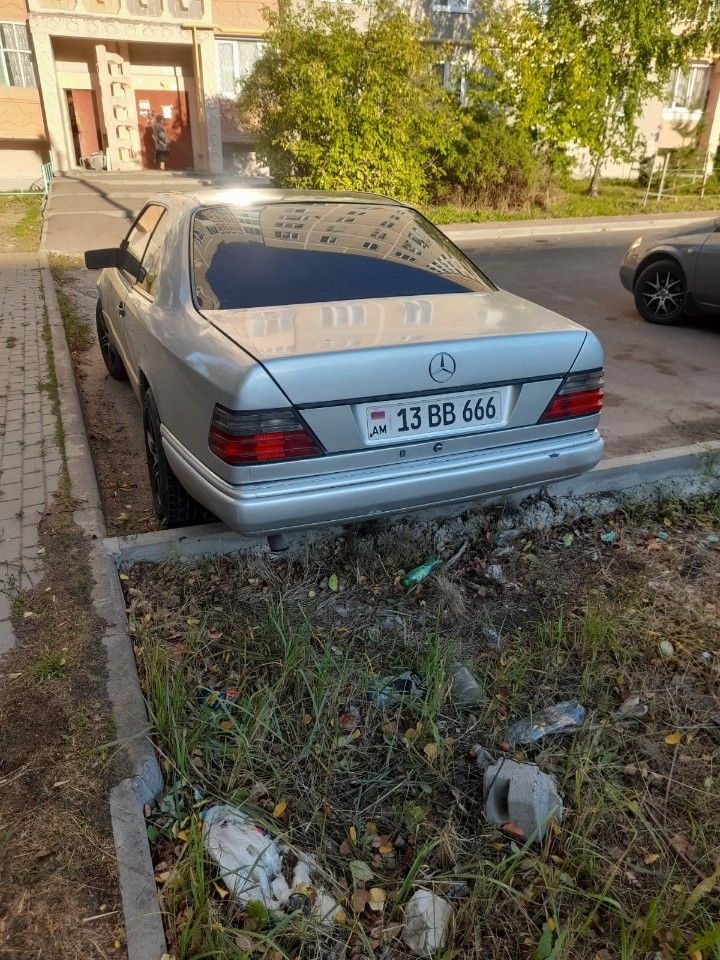 Mercedes-Benz W124: фото владельца