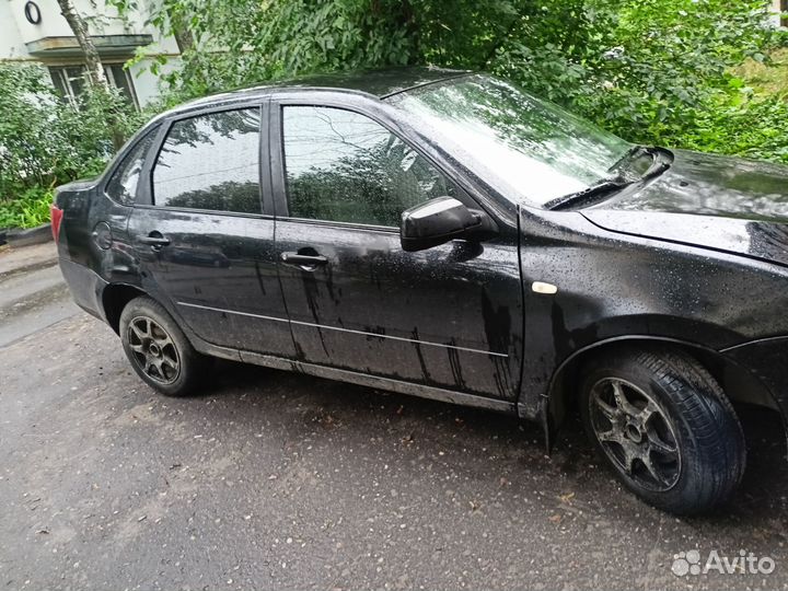 LADA Granta 1.6 МТ, 2012, 179 000 км