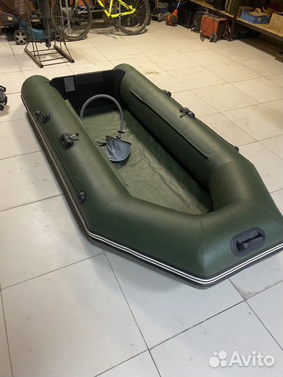 Продаю лодку пвх Аква 2800