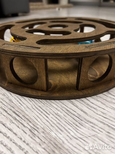 Игрушка для кошек и котов