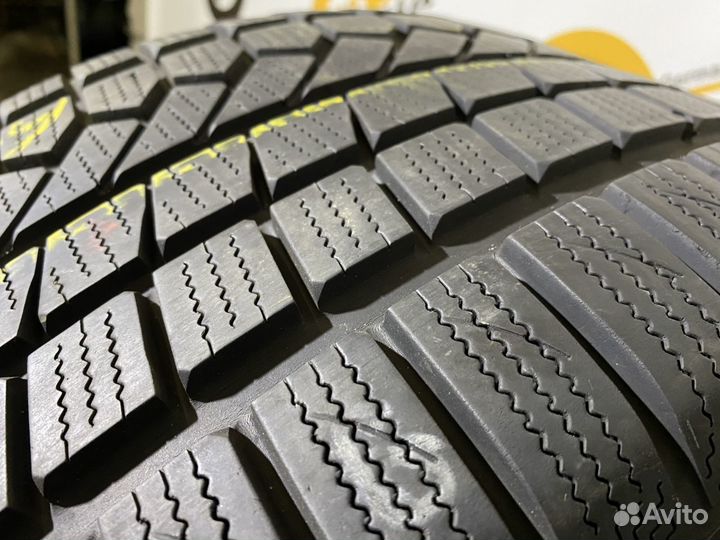 Toyo Open Country W/T 295/40 R20