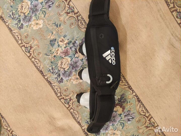 Пояс с флягами Adidas для питья во время бега