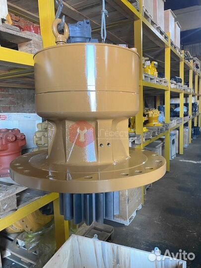 Редуктор поворота Hyundai R380LC-9A 31NA-10150