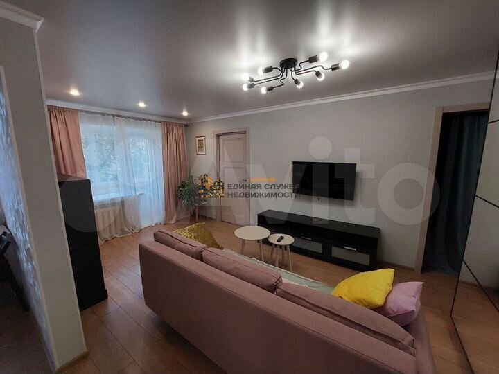 2-к. квартира, 42 м², 2/5 эт.