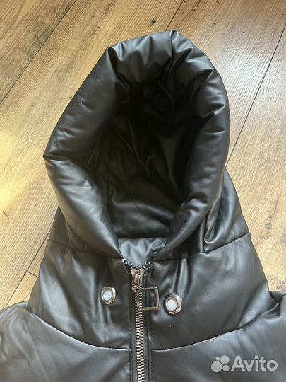 Куртка кожаная женская демисезонная