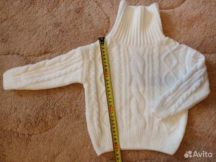 Свитер детский 80 новый белый