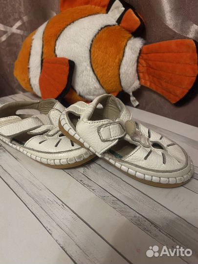 Сандалии для девочки 23 размер