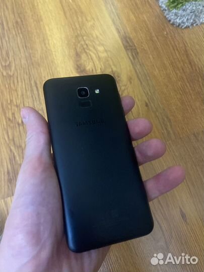 Samsung Galaxy J6 (2018), 3/32 ГБ