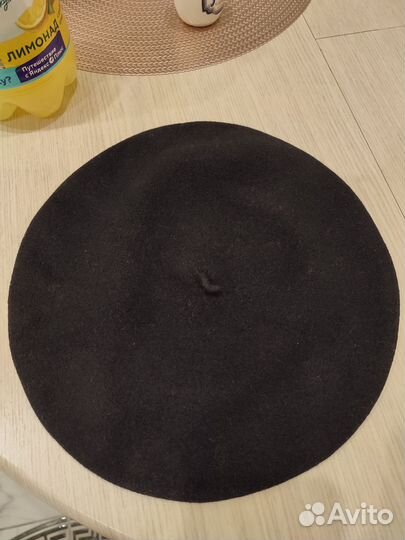 Берет женский черный весна/осень