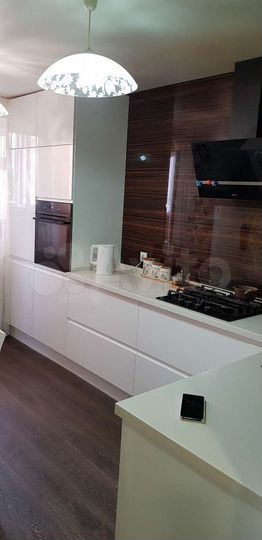 3-к. квартира, 75 м², 1/5 эт.