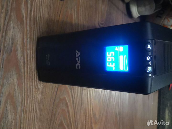 Ибп APC Back-UPS Pro 900