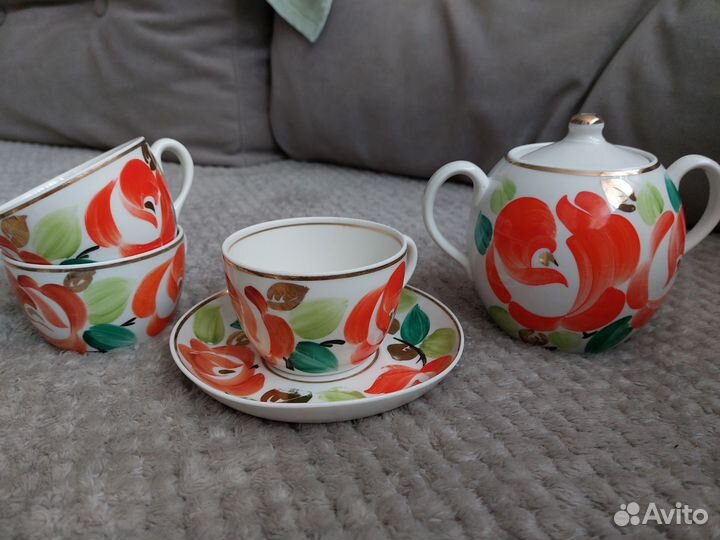 Сервиз чайный Первомайский фарфор. зав п. Песоч