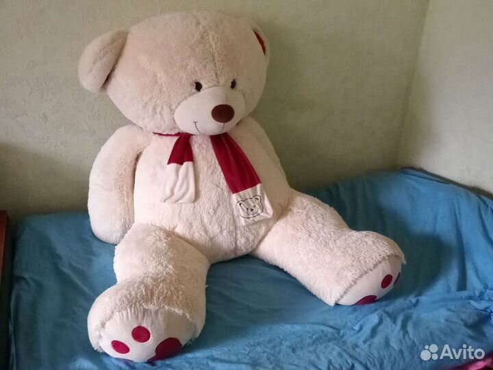 Большие плюшевые медведи