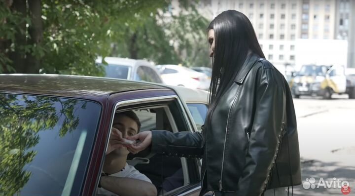 Студийная съемка интервью подкастов. Контентмейкер