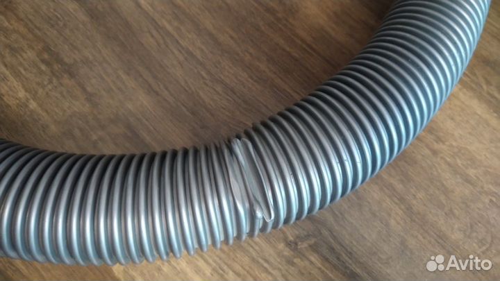 Шланг от пылесоса
