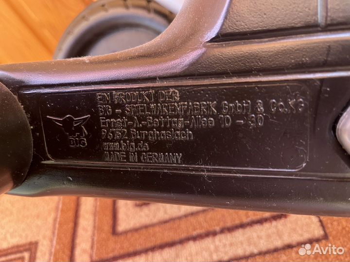 Детский трехколесный велосипед bmw