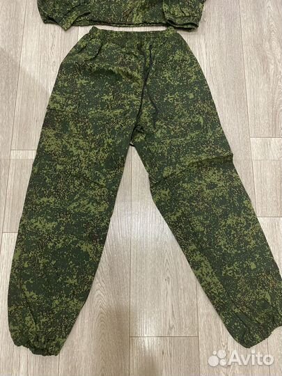 Камуфляжный костюм