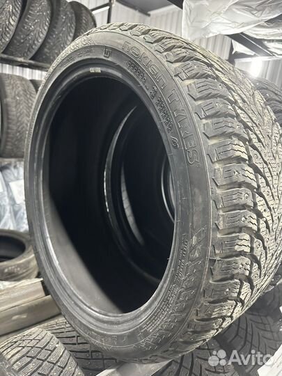 Nokian Tyres Hakkapeliitta 9 245/40 R19