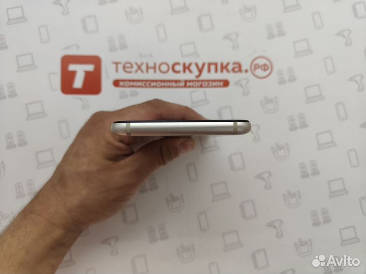 Samsung Galaxy A6+, 3/32 ГБ