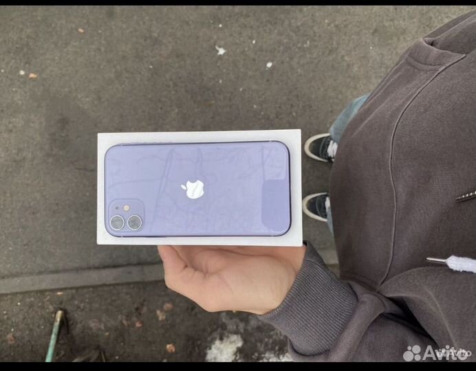 iPhone 11, 128 ГБ