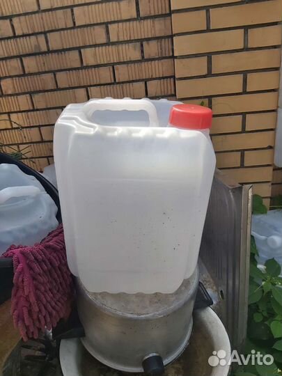 Канистра пластиковая 5 литров