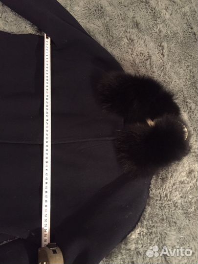 Пальто женское 48-50, с песцом
