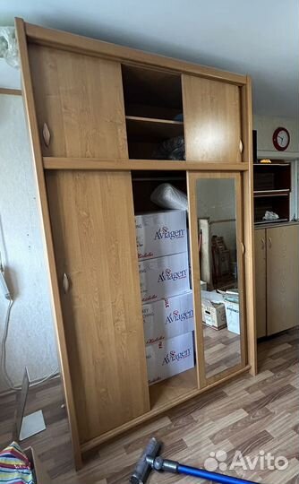 Продается шкаф