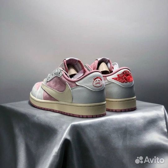 Кроссовки Nike Travis Scott x Air Jordan 1 Low