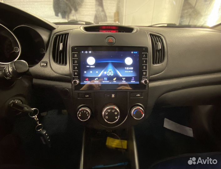 Магнитола Kia Cerato 3 + физические кнопки