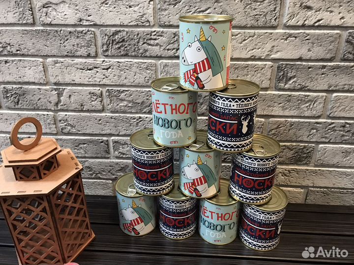 Мужские носки в банке