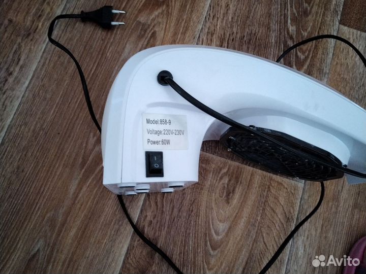 Пылесос для маникюра