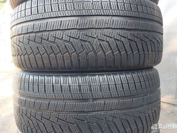 Hankook Winter I'Cept Evo2 W320 245/45 R18 и 275/40 R18 103V