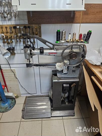 Швейная машина textima