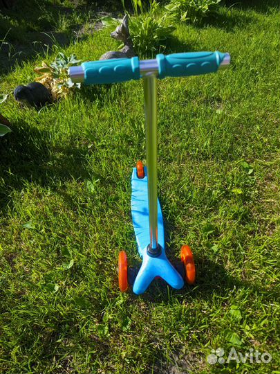 Самокат детский на 2,5-3 года