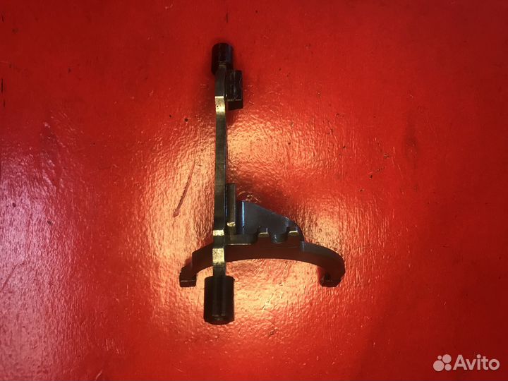 Вилка включения 2-4й передачи DSG 7 DQ200 1.4 caxa