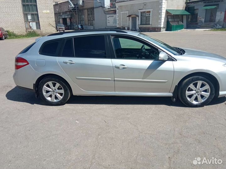 Renault Laguna, 2009