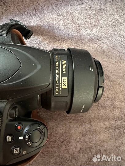 Nikon D3400 + Nikon 35mm f/1.8G AF-S DX Nikkor