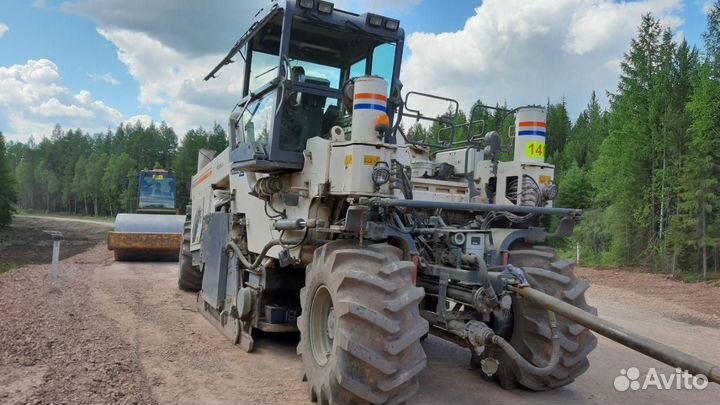 Рециклер/стабилизатор Wirtgen WR 2500 SK, 2012