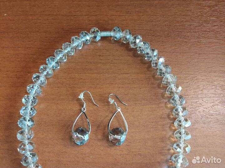 Бусы горный хрусталь