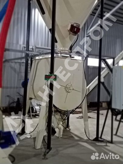 Смеситель горизонтальный для комбикормов