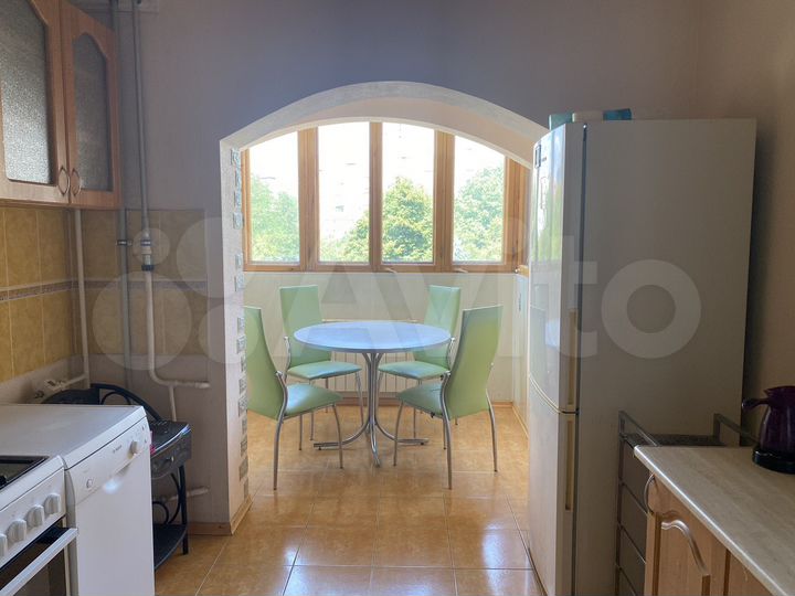 3-к. квартира, 71 м², 4/5 эт.