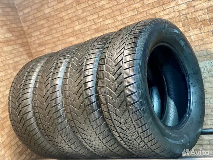 Goodyear UltraGrip Ice SUV Gen-1 285/60 R18