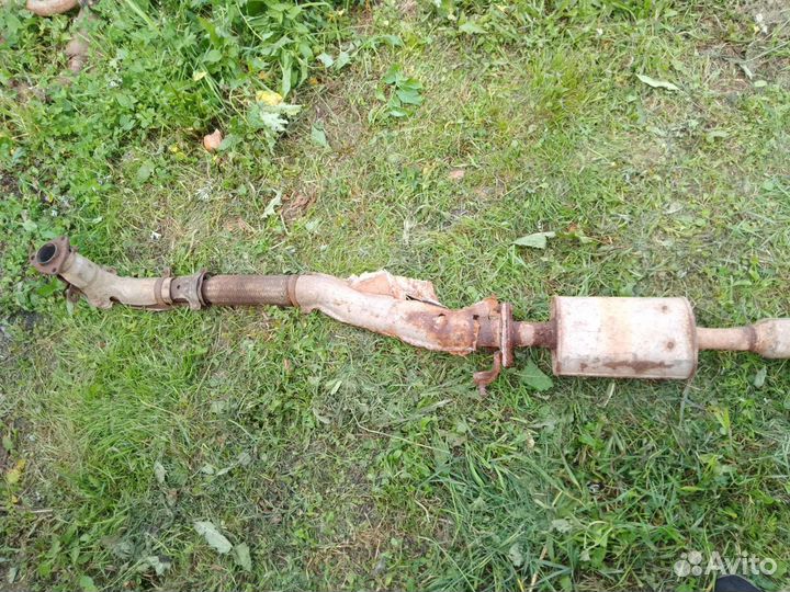 Приемная труба Nissan Primera p10