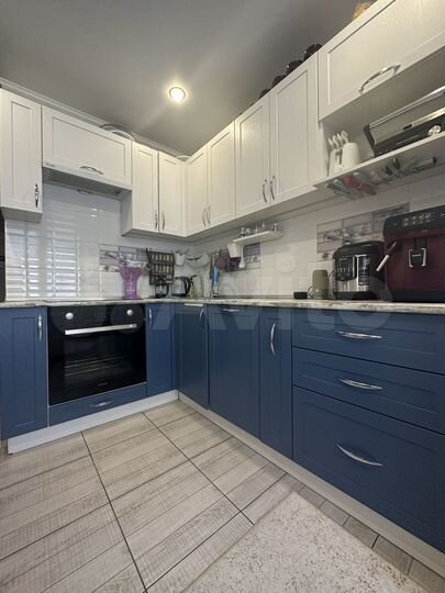 3-к. квартира, 72 м², 6/8 эт.