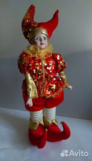 Королевский шут в красном камзоле(43см)