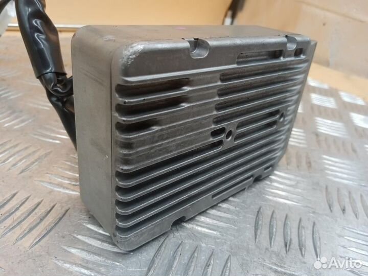 Блок электронный Toyota Camry