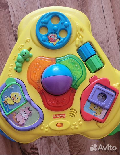 Развивающий столик fisher price